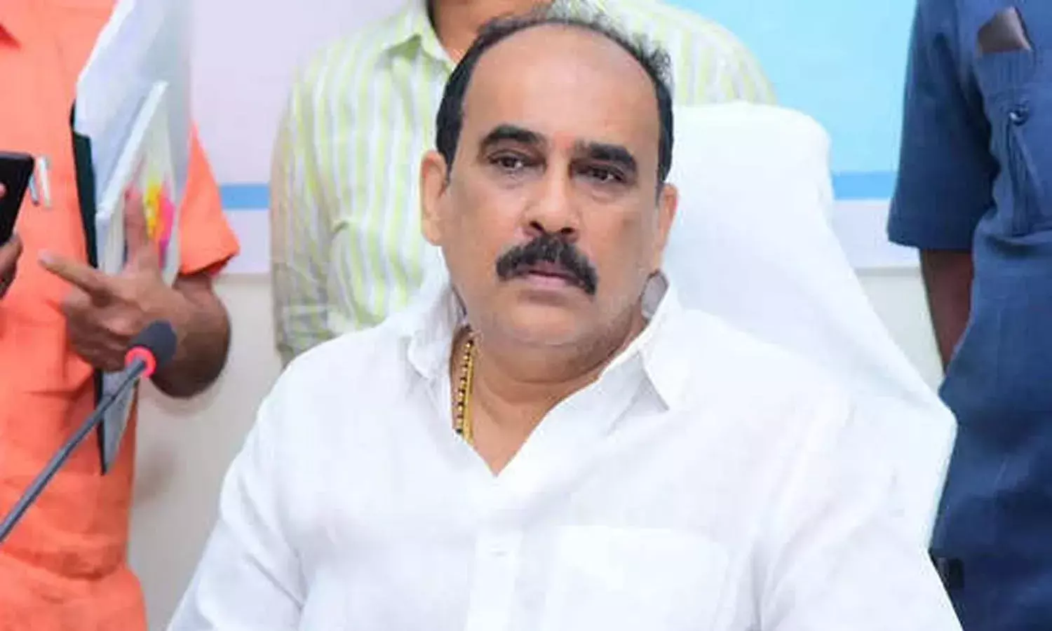 నిరూపిస్తే రాజీనామా చేస్తా.. ఆస్తుల్ని రాసిస్తా అంటున్న బాలినేని శ్రీనివాస రెడ్డి