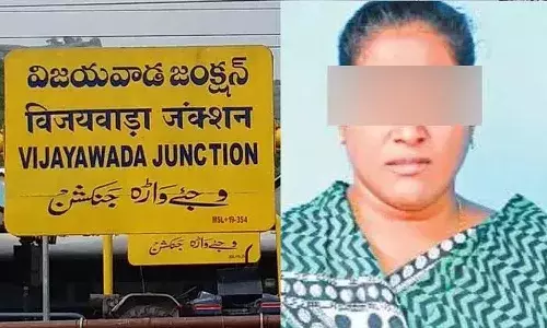 సారమ్మలో కనిపించని మార్పు.. నగర బహిష్కరణ విధించిన పోలీసులు