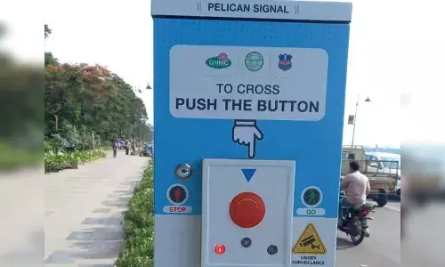 Pelican Signal System, Hyderabad City, CV Anand, Tank Bund, traffic signal system