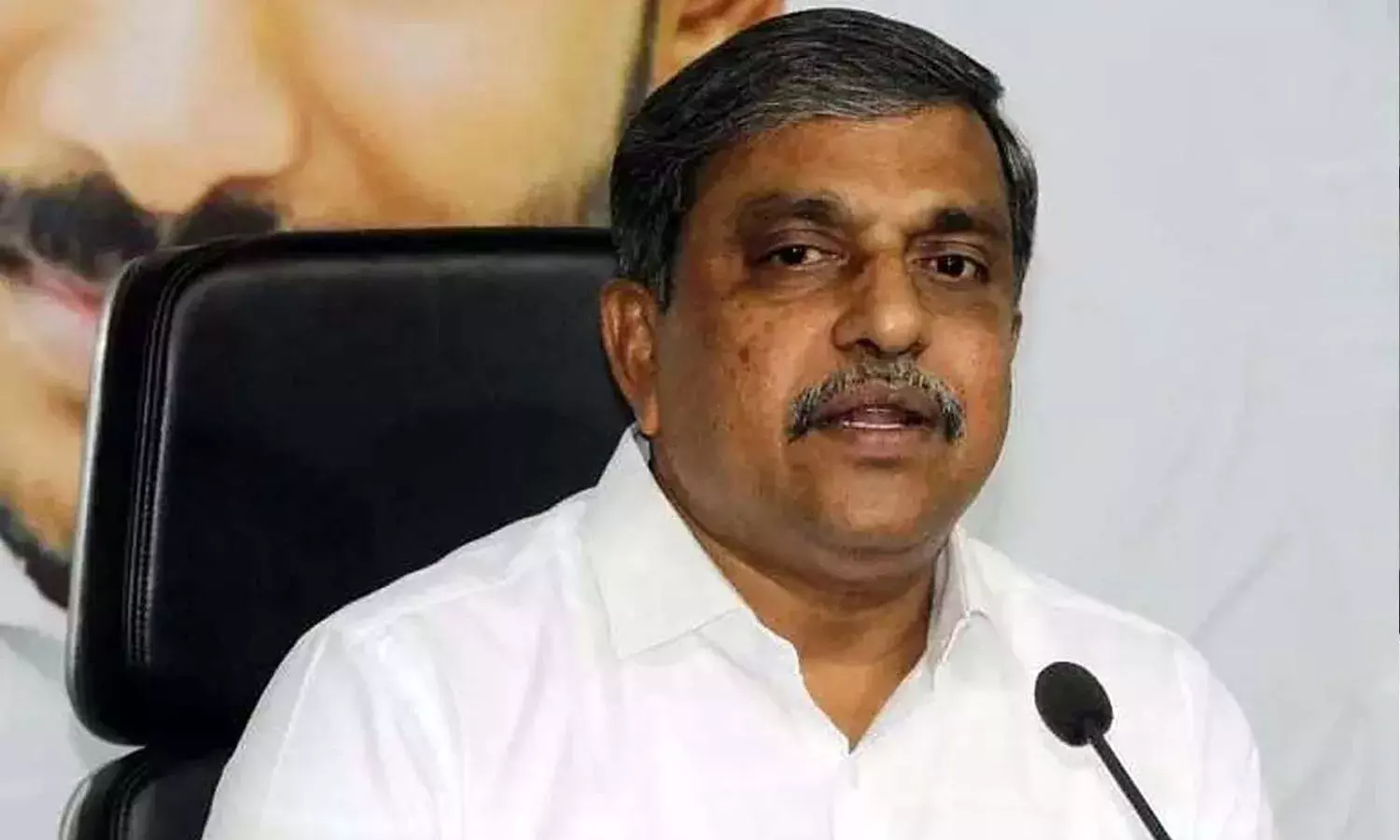 YCP leader Sajjala, MP Avinash Reddy, CBI investigation, YS Viveka
