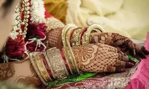 Newly married bride, kidnap, Huzurabad, Crime news