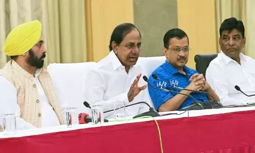 ఎమర్జెన్సీ రోజులు గుర్తుకు వస్తున్నాయి : సీఎం కేసీఆర్