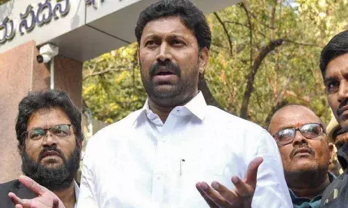 వాటి గురించే అవినాష్ రెడ్డిని ఎక్కువగా ప్రశ్నించారట