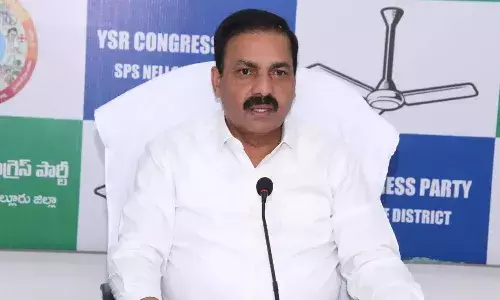 Minister Kakani Govardhan Reddy, TDP leader, Anam Venkataramana Reddy,  attack