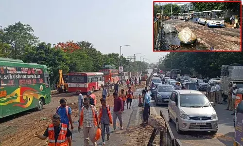 Mehdipatnam, traffic jams, oil spill, Masab Tank