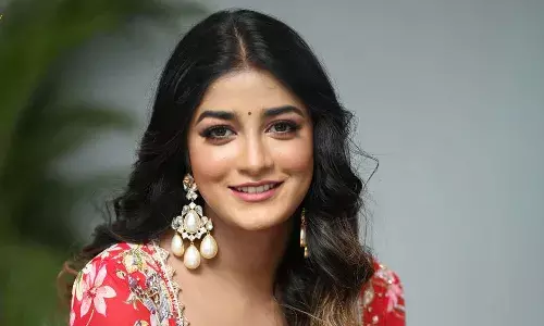 telangana high court ,  police, heroine dimple hayathi , car dispute