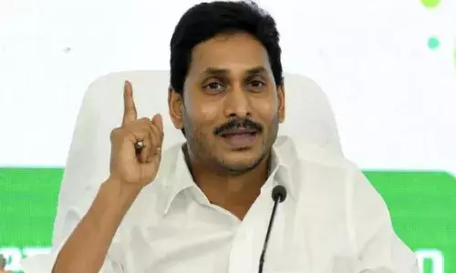 వైద్య ఆరోగ్యశాఖపై సీఎం జగన్ సమీక్ష