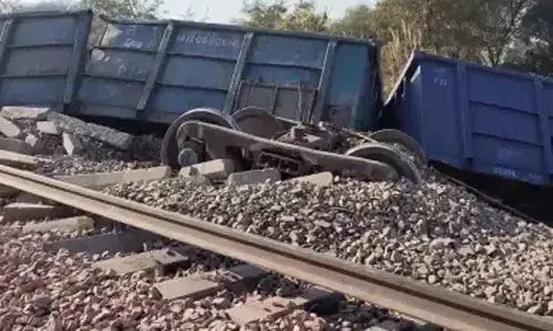 Goods train, rail traffic, Vizag, Vijayawada route, SCR