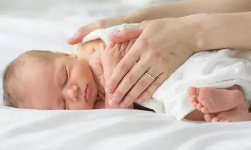 Anantapur woman, 5.2 kg baby boy, record weight , APnews