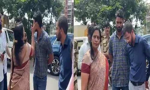 Maharashtra, MLA Geeta Jain, Slaps Engineer