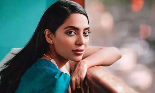 ఎలాంటి జీవిత భాగస్వామి కావాలో చెప్పిన శోభితా ధూళిపాళ్ల..!