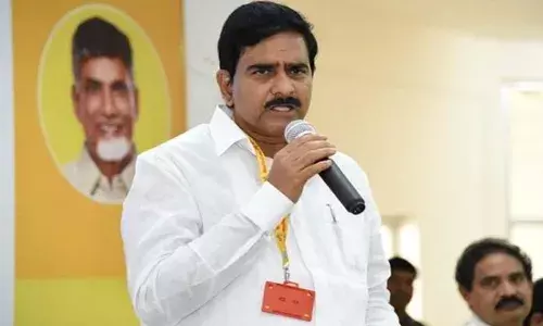 జగన్ రెడ్డి వేల కోట్ల ఆస్తులను రాష్ట్ర ప్రజలకు పంచుతాం : దేవినేని ఉమా