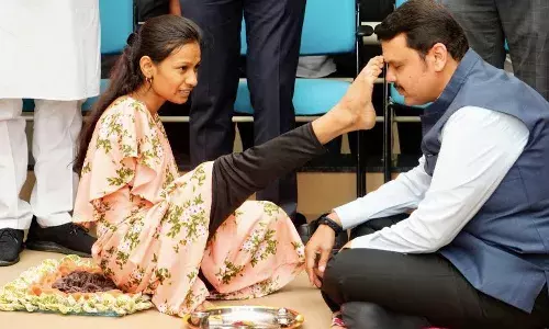 Maharashtra, Devendra Fadnavis, specially abled girl, Jalgaon