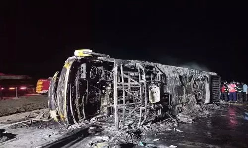 Maharashtra, Bus, Fire Accident, 25 Passengers Dead