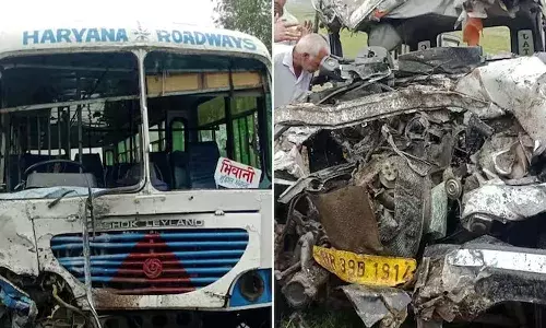 ఘోర రోడ్డు ప్రమాదం.. 8 మంది మృతి