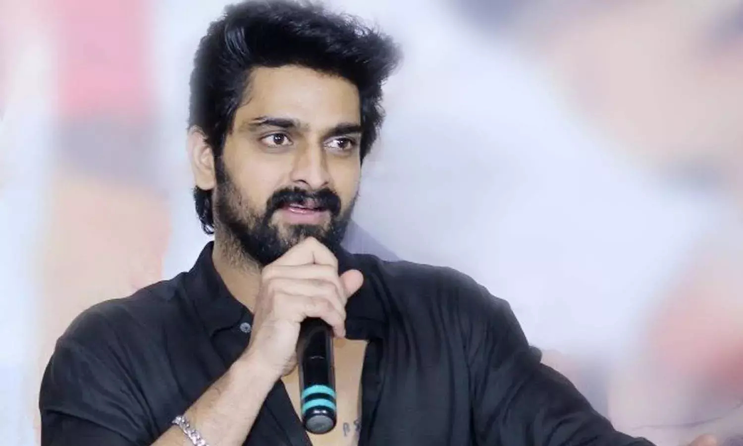 క్షమాపణలు చెప్పిన హీరో నాగ శౌర్య