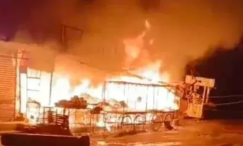 fire accident, Hyderabad,Old city, yakutpura
