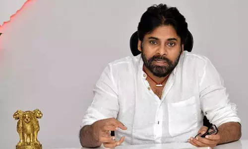 ట్యాబ్ లపై ప్రశ్నించిన పవన్ కళ్యాణ్