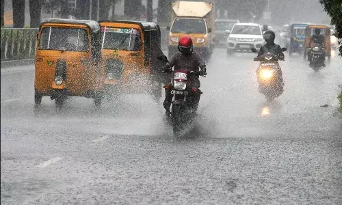 heavy rain, Telangana, Two girls washed , Mahabubnagar district