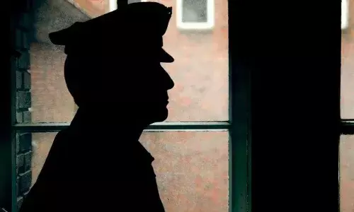 theft case, former IRS officer,  SI Krishna, Hyderabad