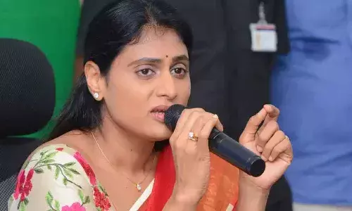 YS Sharmila, Comments, CM KCR, Manifesto,