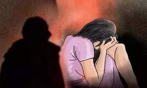 Rajendra Nagar, PET Teacher, Harass, 8th class Girl,