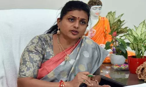 చిరంజీవికి సడన్ గా ఏమైందో.. : మంత్రి రోజా