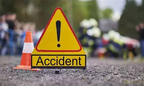 Four killed, road accident, Warangal district