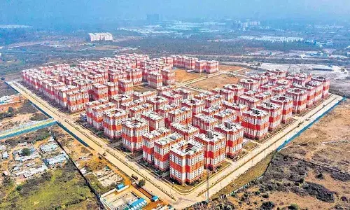 వచ్చే వారమే 70,000 డబుల్ బెడ్ రూమ్ ఇళ్ల పంపిణీ