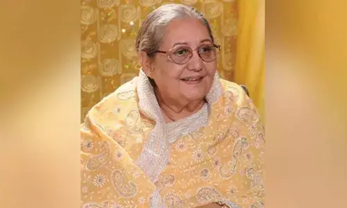 Nasr School, Begum Anees Khan, Obituary