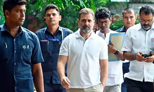 అమేథీ నుంచే రాహుల్ గాంధీ పోటీ.. కాంగ్రెస్ నేత వ్యాఖ్యలు