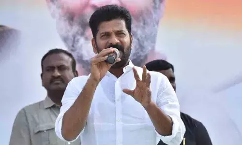 కేసీఆర్ను రెండు చోట్లా ఓడిస్తారు : రేవంత్ రెడ్డి