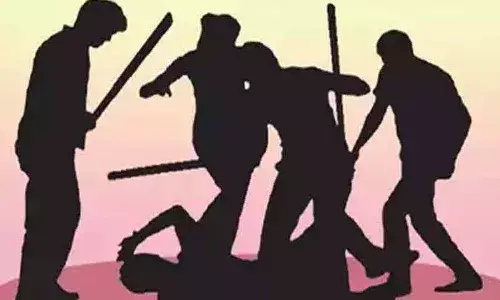 Maharashtra, Crime news, beaten, theft suspicion