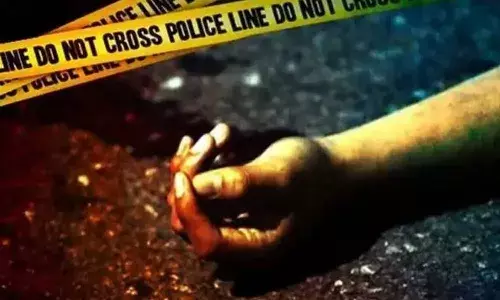 Girl, Suicide attempt, Vijayawada, Crime, Police,