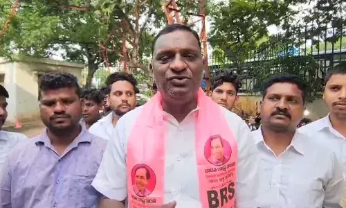 రాజాసింగ్ రాజకీయ సన్యాసం తీసుకోవడం ఉత్తమం