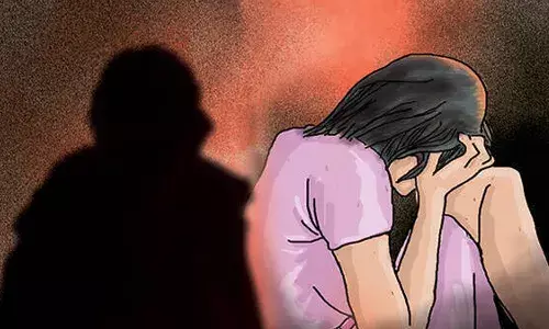 Hyderabad, Crime, Man, Stabbed, Woman, love,