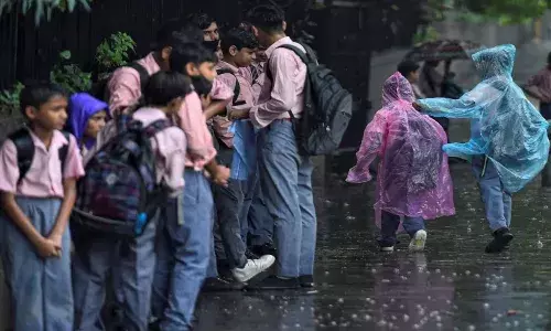 Heavy Rains, Telangana, Red Alert, School Holiday,