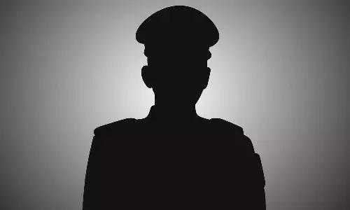 Hyderabad, Home guard,salary, Suicide