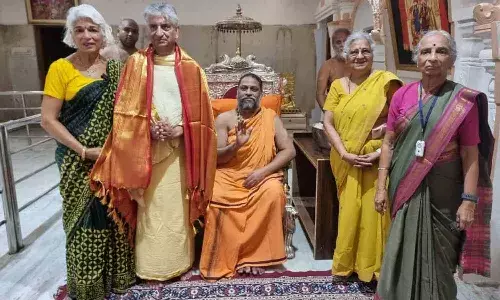 Britain Prime Minister, Rishi Sunak, Yashvir Sunak, Usha Sunak, Sri Kshetram Mantralayam