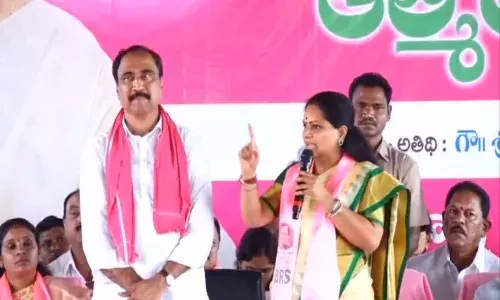 కేసీఆర్ వేగాన్ని రాహుల్ గాంధీ అందుకోలేరు : ఎమ్మెల్సీ కవిత