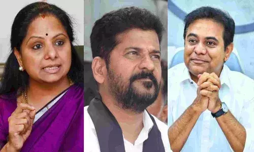 రాష్ట్రం ఇచ్చామని ఒకరు.. అభివృద్ధి చేస్తున్నామని మరొకరు.!