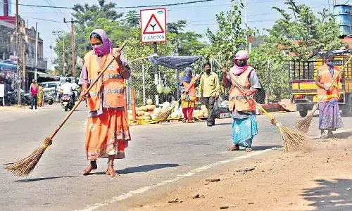 3 GHMC officials,salaries, non-existent sweepers,Hyderabad