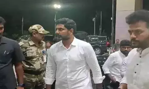 లోకేష్ ఢిల్లీ టూర్ పై వైసీపీ అటాక్ షురూ