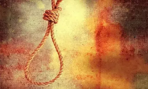 Man Suicide, mobile phone, lost, Hyderabad,