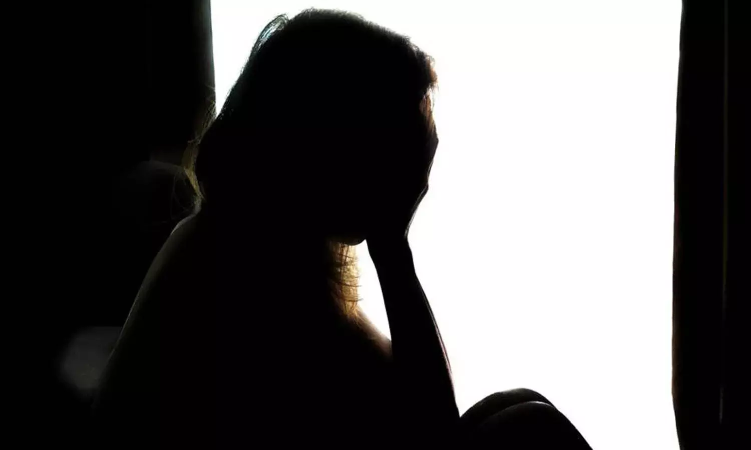 Ghaziabad cops, sexually harass, woman sitting in park, Crime news