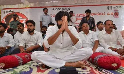 మౌన దీక్ష ముగించిన పవన్ కళ్యాణ్