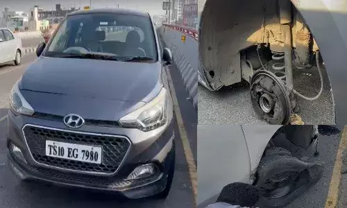 Hyderabad, PVNR expressway, accident, two cars damaged,
