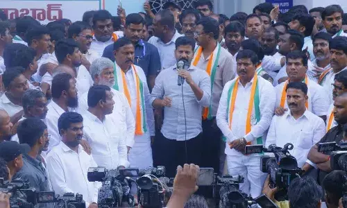 డిసెంబర్ 9న ఎల్బీ స్టేడియంలో ఆరు గ్యారంటీలపై సంతకం పెడతాం