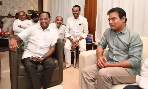 సీఎం కేసీఆర్ సూచించారు.. పొన్నాలను ఆహ్వానించాం