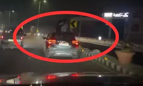 Hyderabad, couple, public displays of affection